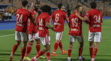 استياء حسين الشحات من الفرصة الأخيرة لتجديد عقده مع الأهلي